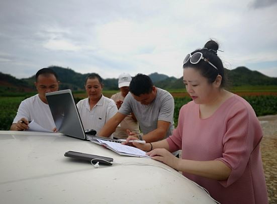 “中国驴奶第一人”陈义飞为扶贫走进云南