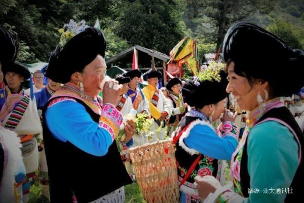 图说高原非遗盛典_茂县松坪沟2019“转山会”祭祀庆典活动